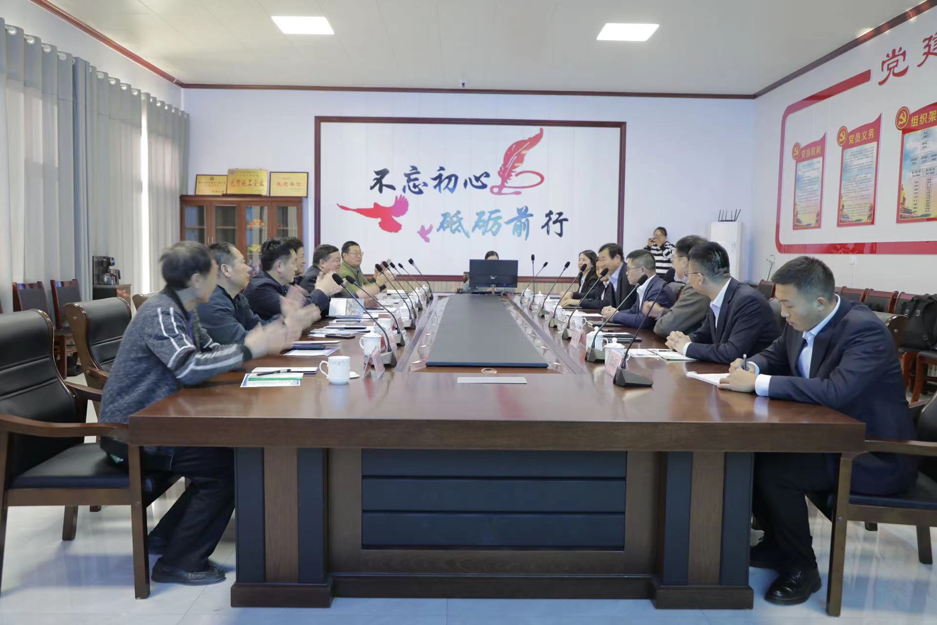 章丘区水利建筑工程公司 与中建六局水利水电建设集团有限公司签订战略合作协议(图5)